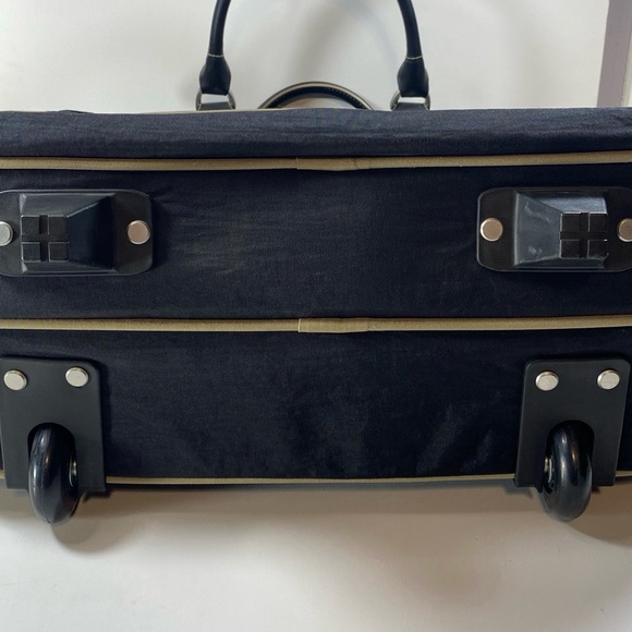 Baggallini Rolling two wheels Carry on suitcase luggage travel bag beige/black - Picture 4 of 9